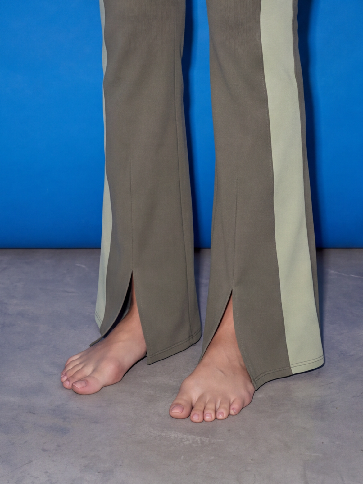 Asymmetric Active Suit
